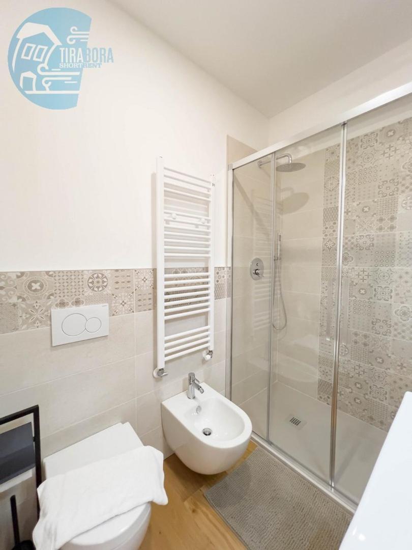 Cassa Di Risparmio 11 Tirabora Short Rent Trieste Exterior foto