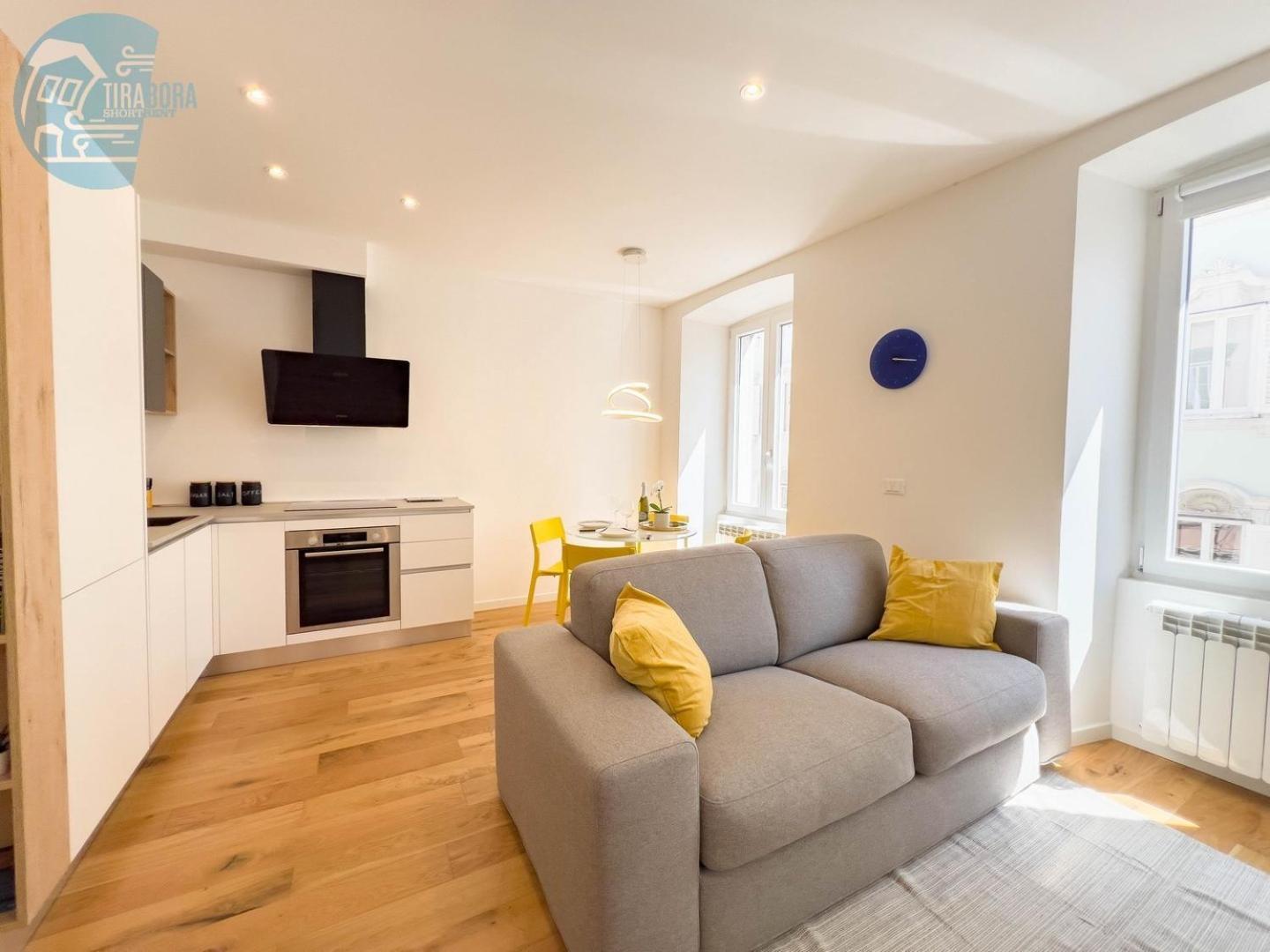 Cassa Di Risparmio 11 Tirabora Short Rent Trieste Exterior foto